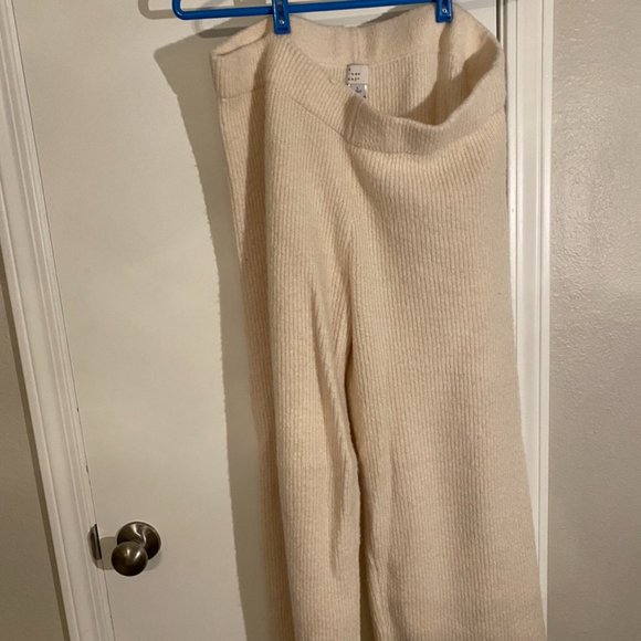 A New Day Knit Loungewear Set - Picture 4 of 5